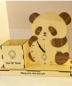 Đồng hồ gỗ khắc tên