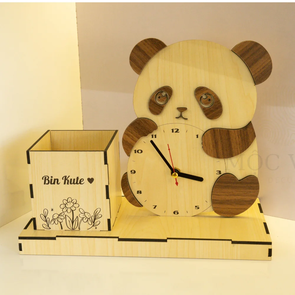 Đồng hồ hình gấu trúc kèm ống bút